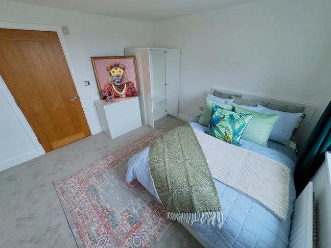 🚀 Huge New Bedroom in Docklands Inc Gym🌟 Main Photo