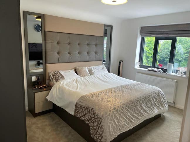 Luxury Room in detached House Main Photo