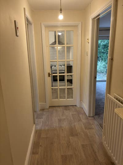 1 bed flat Main Photo