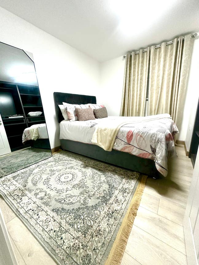 Large Double Bedroom For Rent Main Photo