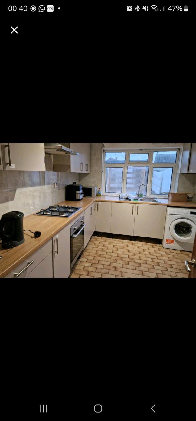 Single room for rent Main Photo