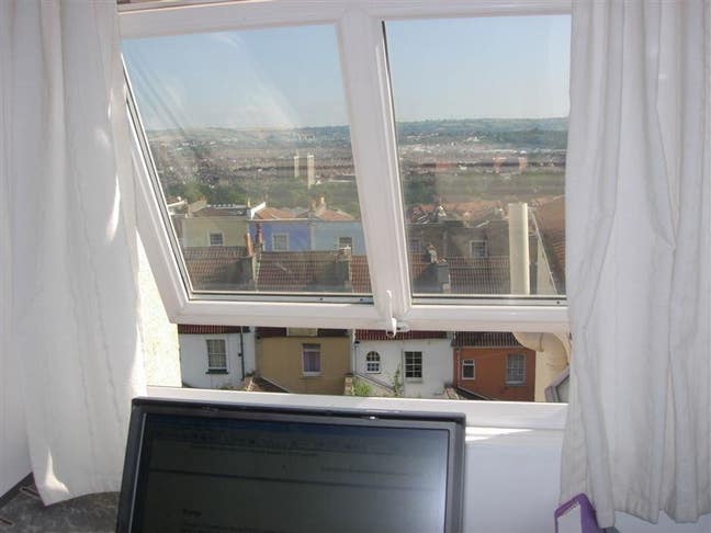 Studio flat all inclusive price,  Clifton Wood  Main Photo
