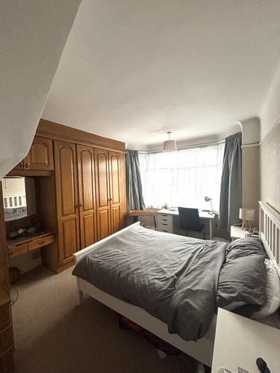 Bright and spacious Double room in Winton Main Photo