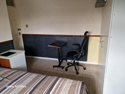 3 rooms available  Main Photo