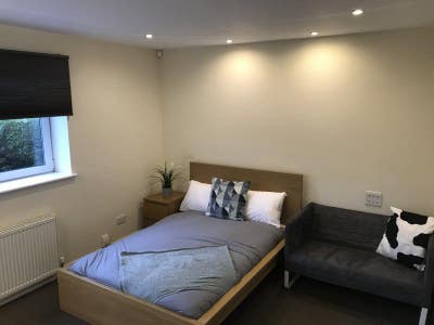 New Self-Contained Ensuite Double Rooms Main Photo