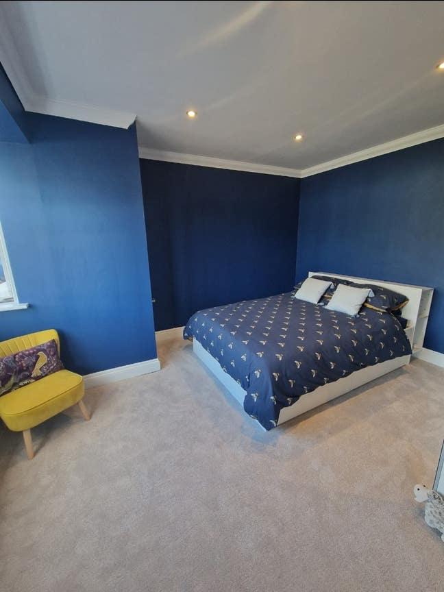 King size room, bills & cleaner inc.  Main Photo