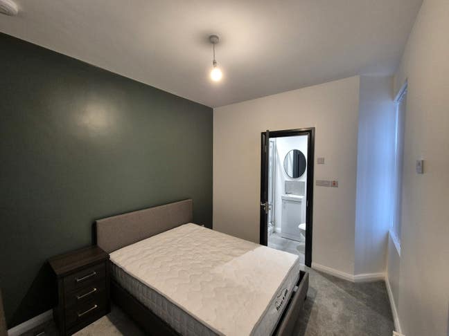 Brand New Luxury Ensuite Rooms Main Photo