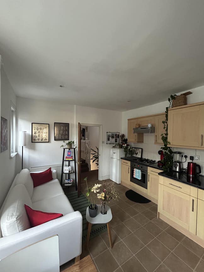 Clean and cosy double room in Forest Hill Main Photo
