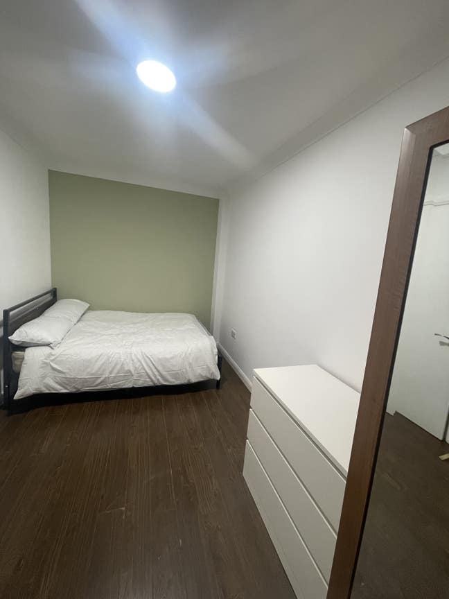 ⚡️Double rooms in New Malden Available 🏡 Main Photo