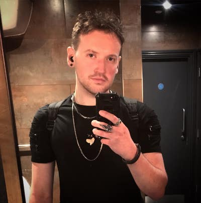 Chill guy looking for a room Main Photo