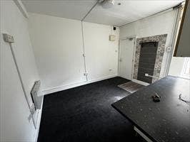 Large modern self-contained Studio flat in Dudley Main Photo