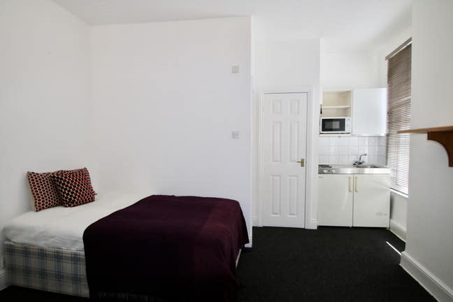 Central Chichester - Studio Available Main Photo