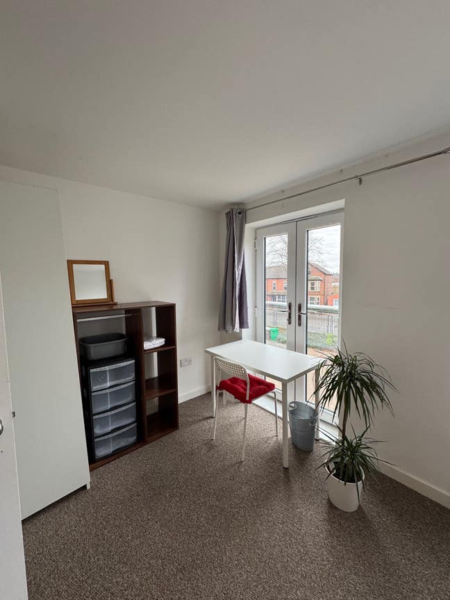 Double Room in Nottingham Main Photo