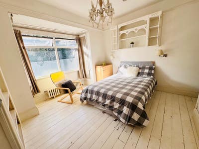 En-suite room iin Period Property Main Photo