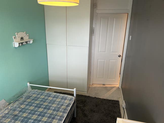 Single room in Sheldon area Main Photo