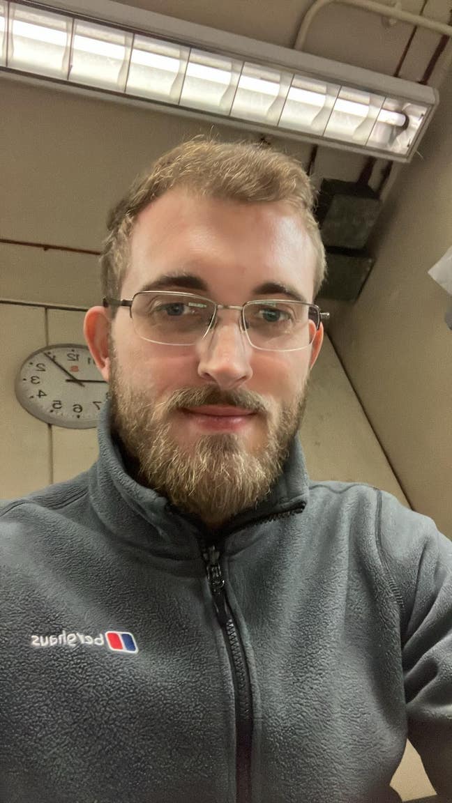 Full time working professional  Main Photo