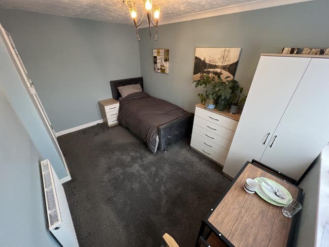 ✨ Furnished Double Room – Move In Now Main Photo