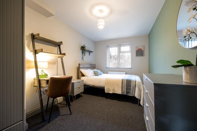 🌟Stunning New 9-Bed Hmo - All Ensuites🌟 Main Photo