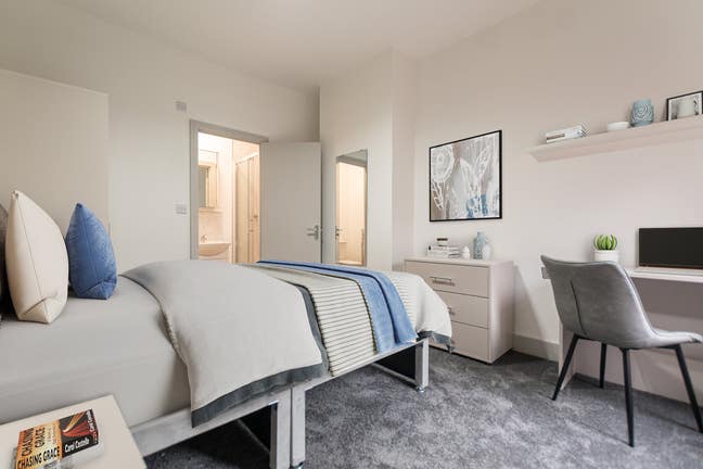 Brand NEW Luxury En-Suite Rooms In Bolton 🤩 Main Photo