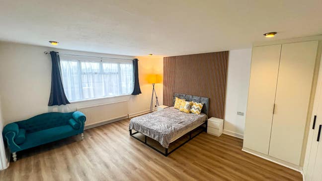 🏡 Newly Refurbished Room – Ensuite Double! 🏡 Main Photo