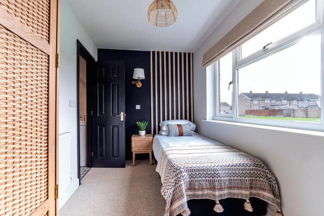 The Tranquil Property In Kendrick Close PE2 Main Photo