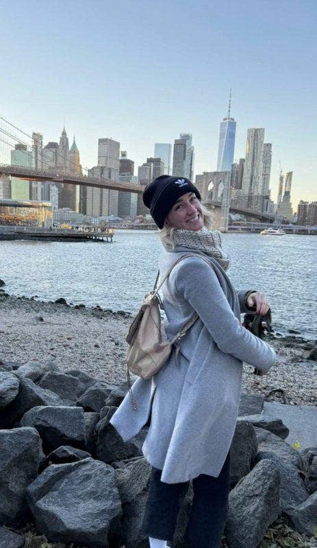 Looking for creative, clean and relaxed flatshare Main Photo