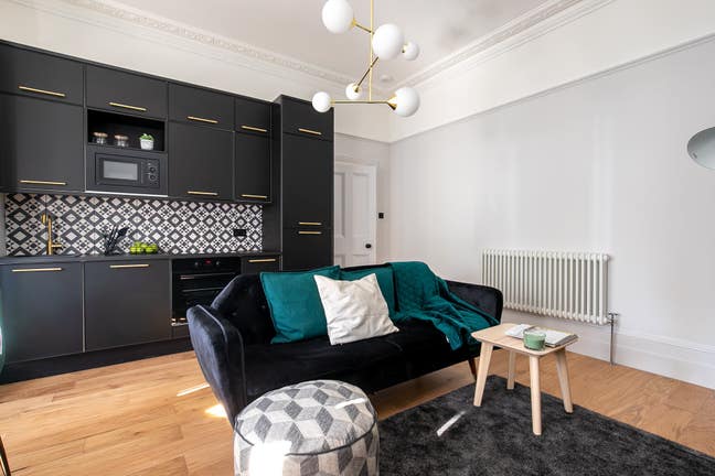 ✨ Modern Large Room All bills inc Main Photo