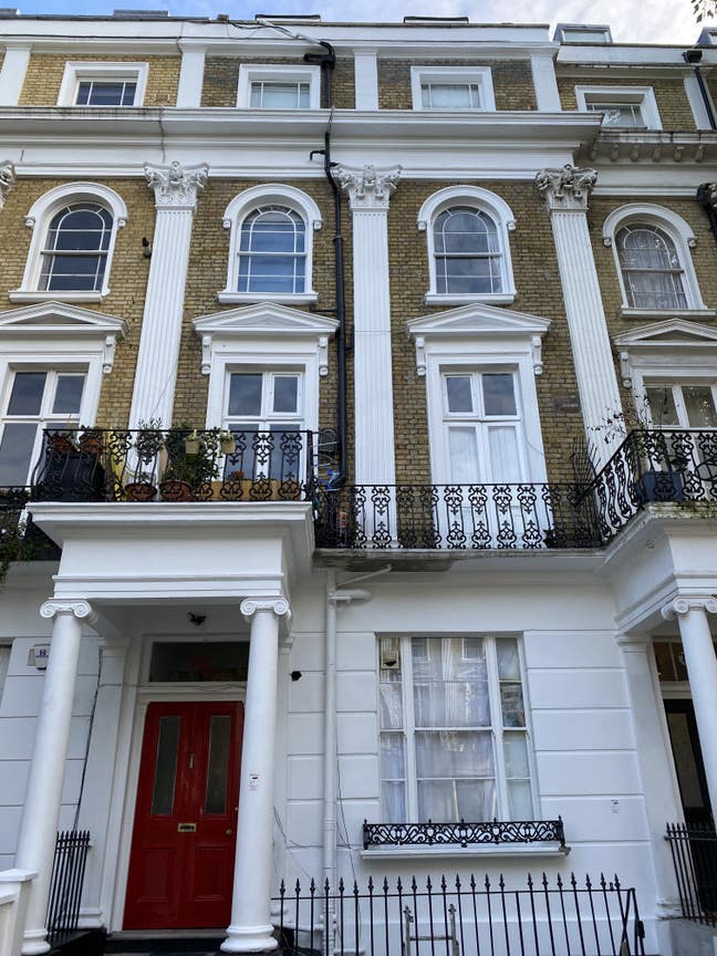 Charming Double Studio Flat  Main Photo