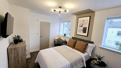 🌟 Modern Ensuite Rooms Swinton (M27) 🌟 Main Photo
