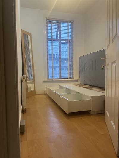 Affordable room Leytonstone Main Photo