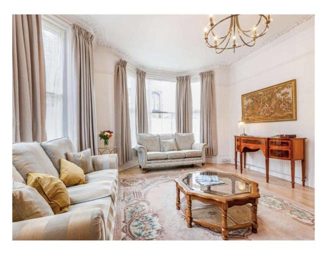 Double room with lawned garden & patio  Main Photo