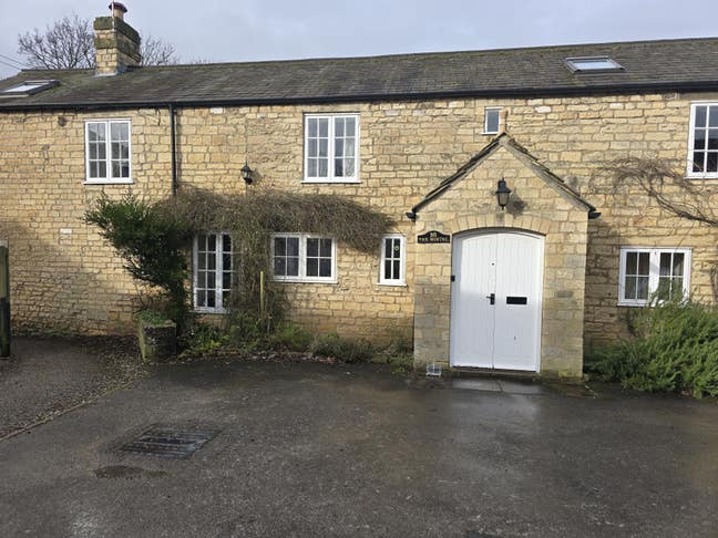 Room with En-Suite in lovely Boston Spa Main Photo