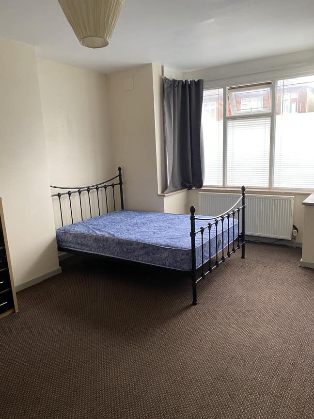 Huge Spacious Room for Only £575 Main Photo
