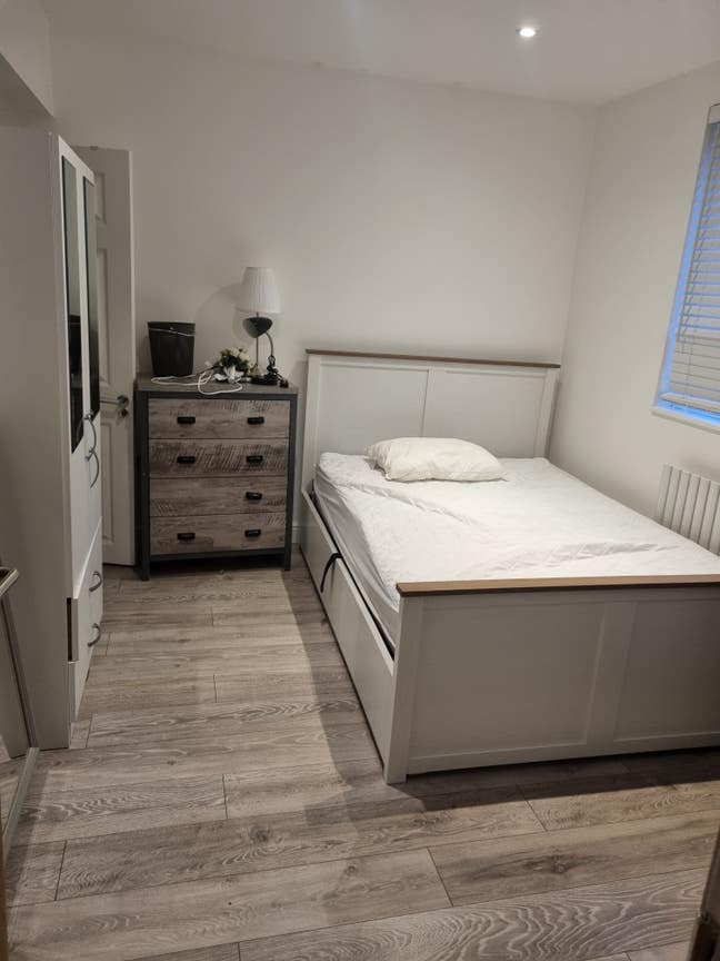Beautiful En-Suite Double Room in North Finchley Main Photo