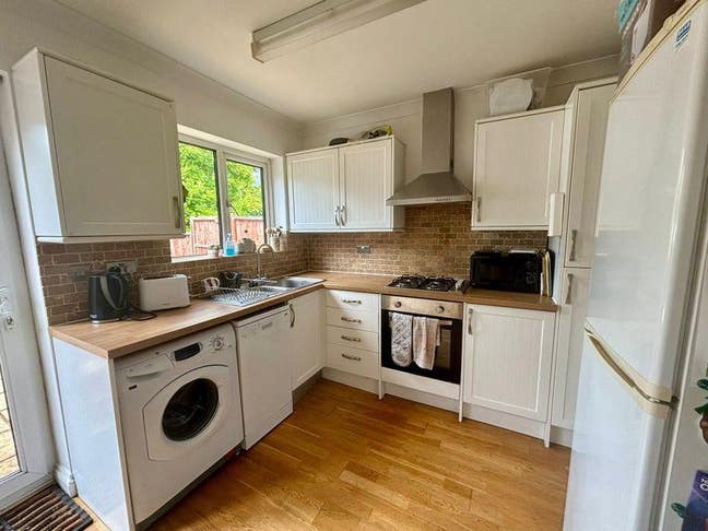 Room Available in Friendly Oxford House from Feb Main Photo