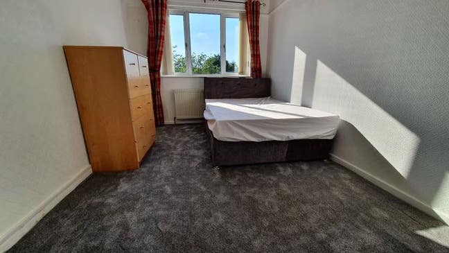 Furnished 3-Bedroom House in Birmingham £1200/PCM Main Photo
