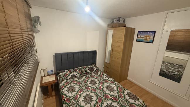 Fully furnished room. Main Photo