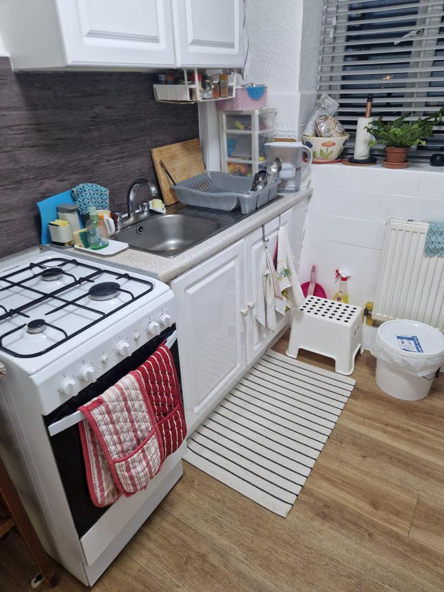 Nice and clean Single Room to Rent in Muswell Hill Main Photo