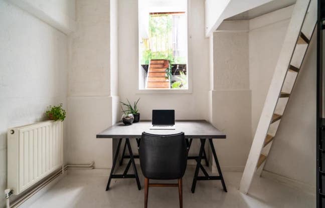 Cosy & Airy Warehouse Room in Tottenham Hale Main Photo