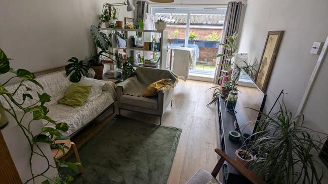 Spacious room -Finsbury Park w/living room+terrace Main Photo
