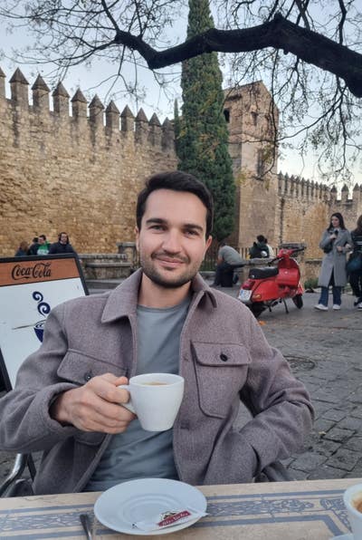 Professional - SHORT TERM until end APRIL Main Photo