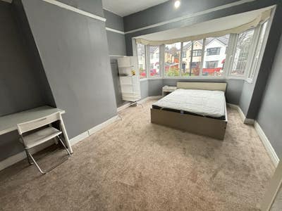 Deposit Payment Plan! - Double Rooms in B24 Main Photo