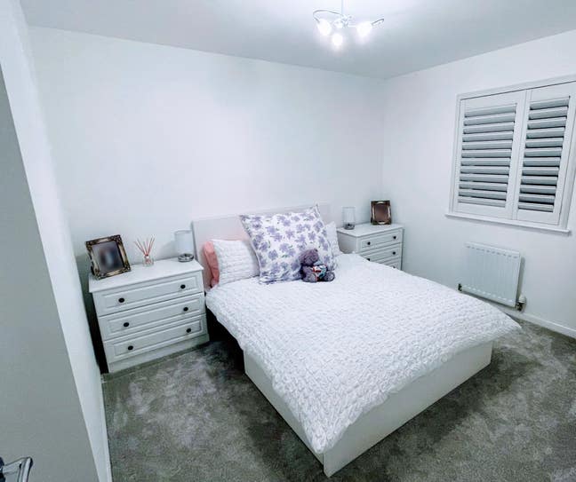 4 Bed Detached Home With Garden and Driveway Main Photo