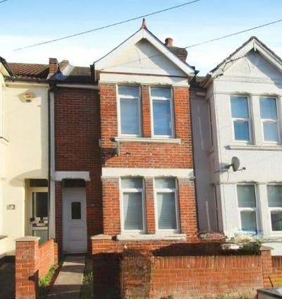 Double room, furnished, Shirley,   Main Photo