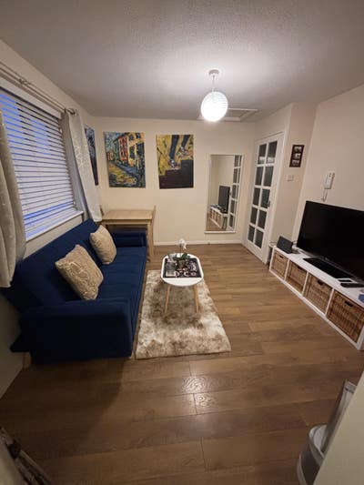 1-Bedroom Flat in Zone 2 Main Photo