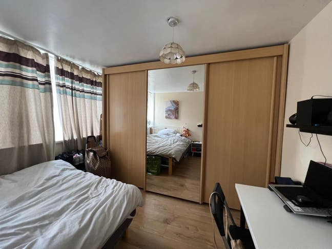 Prime Location - 10 Min Walk to Slough Station!  Main Photo