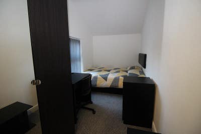 Professional House Share Uphill Lincoln  Main Photo