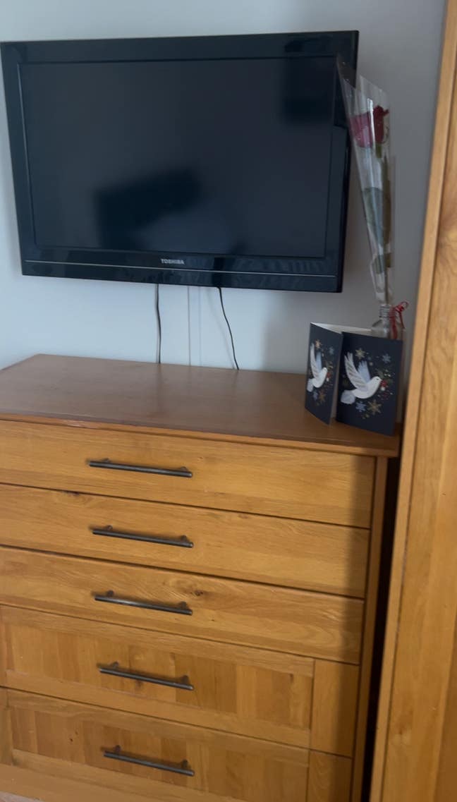 Double Room Available  Main Photo