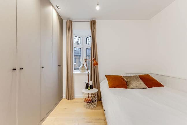 Double room available. Dog and cat in property Main Photo