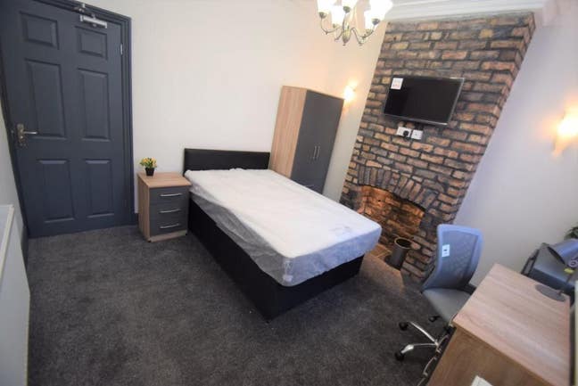 Townhouse @ Elgin Street Stoke Main Photo